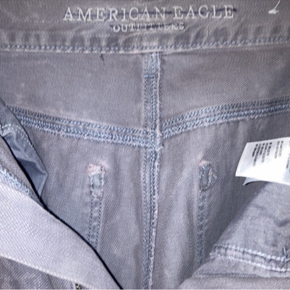American Eagle Mom Jean pink Tint Grey Wash - Picture 10 of 16